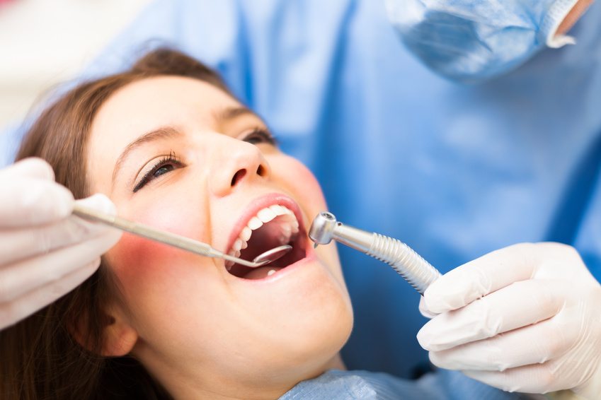 Dentista Cerca De Mí